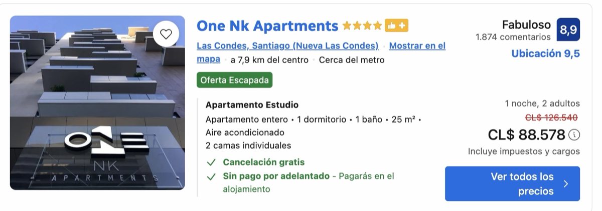 Página de reserva en Booking.com de un apartamento en Santiago